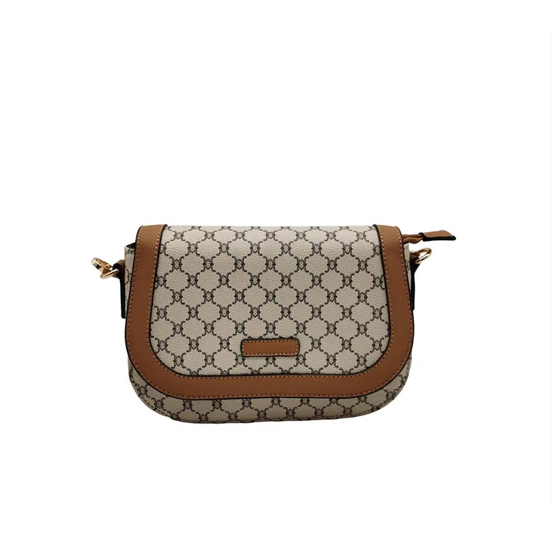 ¿Cuál es la diferencia entre una bolsa de vagabundo y una bolsa de mano?